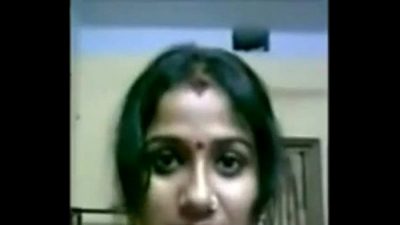 Desi big boobs wali bhabhi saree utar nangi hui