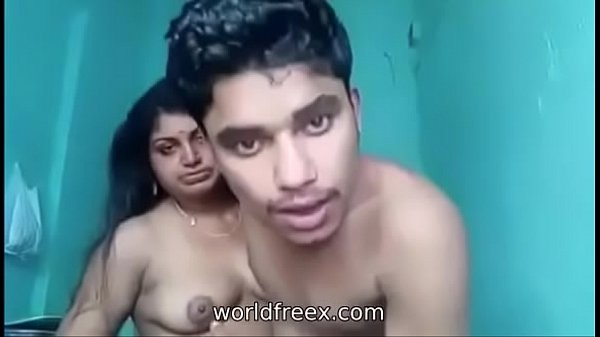 इंडियन कॉलेज सेक्स वीडियो कामिनी के साथ