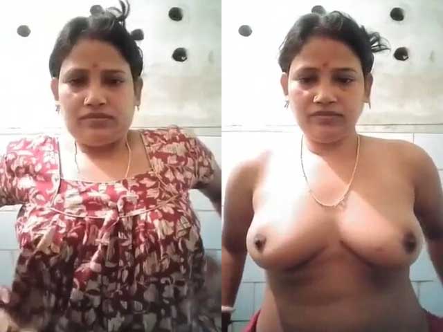 हॉट हाउसवाइफ की प्यासी चूत और नंगे बूब्स