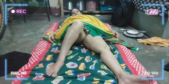 Naukrani ki chudai kitchen mein ki malik ne