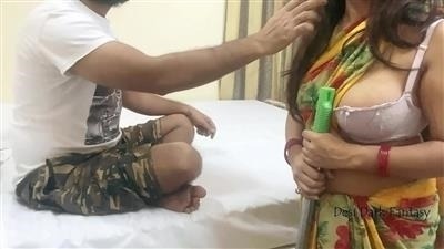 बिंदास मैड की बर चुदाई का खेल खेला मलिक ने