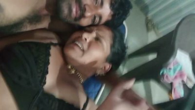 बीबी ने पति के साथ देसी फ़क मस्ति घर पर की – हिंदी सेक्स (हॉट वीडियो)