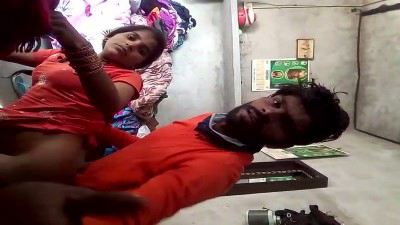 देहाती पड़ोसन के साथ की डोगग्य स्टाइल मे चुदाई मस्ती (सेक्स वीडियो)