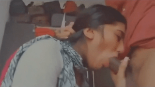 शाय इंडियन गर्लफ्रेंड डीप थ्रोट ब्लोजॉब पैशन (देसी चोदा चोदी)