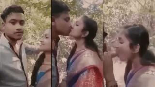 विलेज गर्ल इन साड़ी जंगल स्मूच पैशनेट नीज सुक (देसी चोदा चोदी)